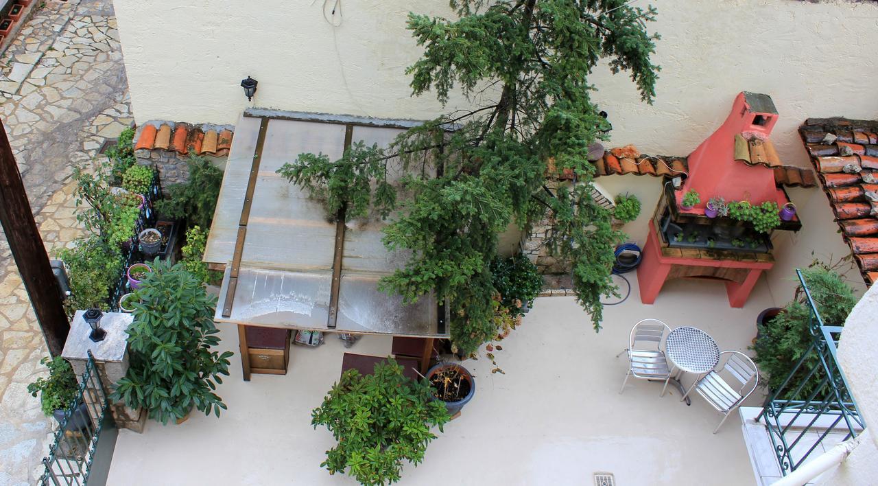 Patriko Apartment Arachova Exterior foto
